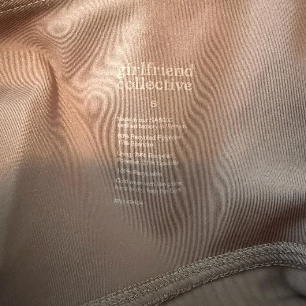 Girlfriend Collective High Rise Rib Leggings in Rye Brown Size Small - Picture 6 of 7
